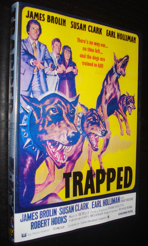 Large_dvd_trapped